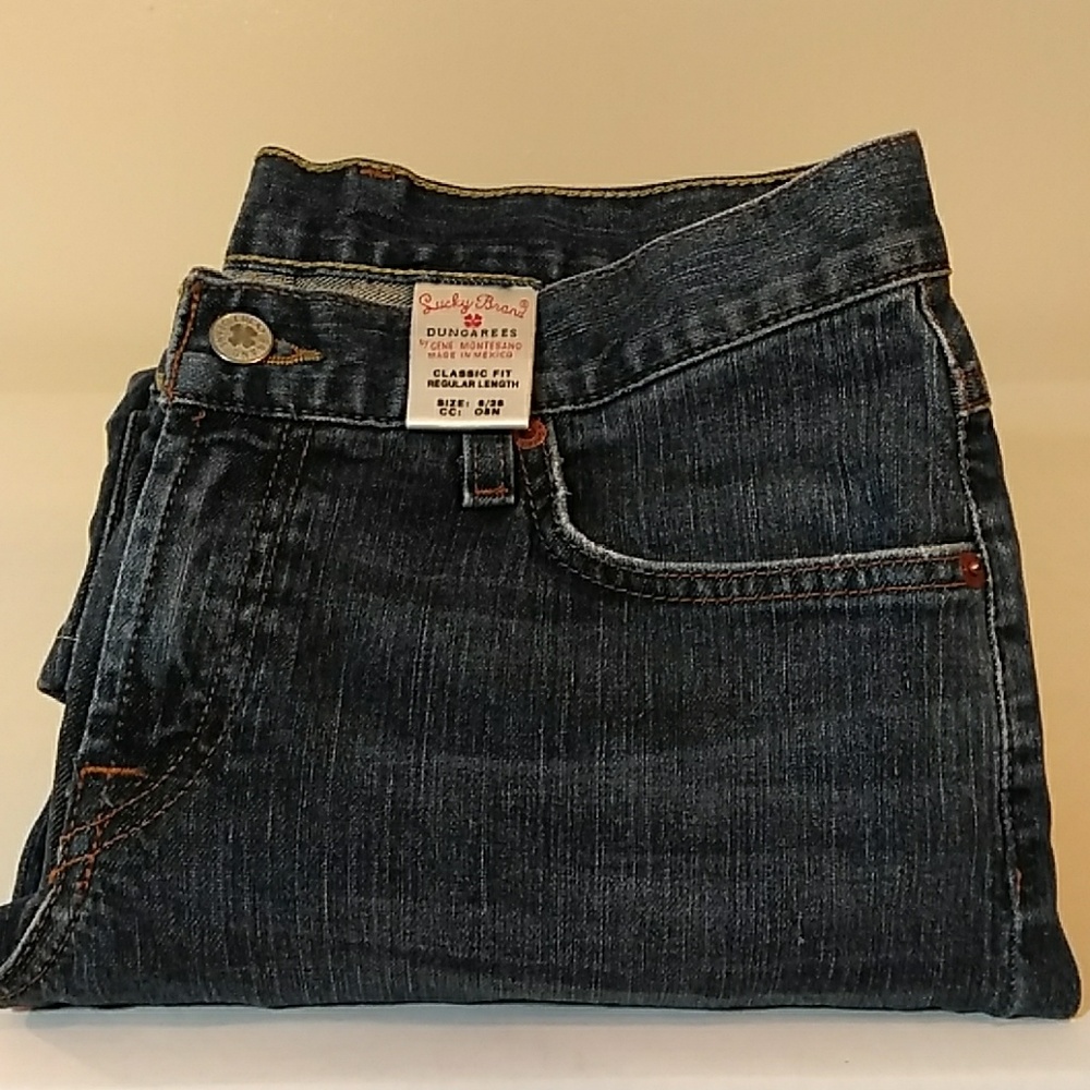 LUCKY BRAND DUGAREES CLASSIC FIT SIZE 6/28